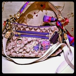 Coach poppy signature Jacquard two length purse